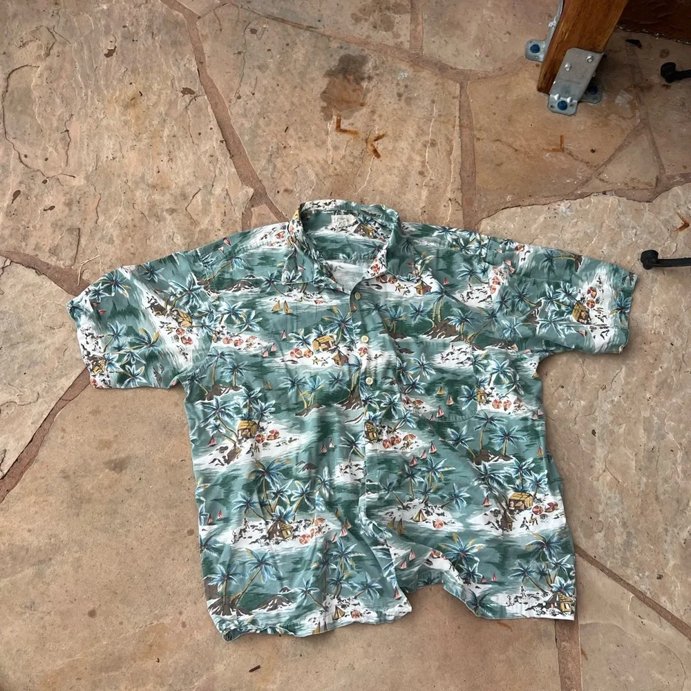 Vintage J. Crew Hawaiian Shirt - Bora Bora Huts & Palm Trees